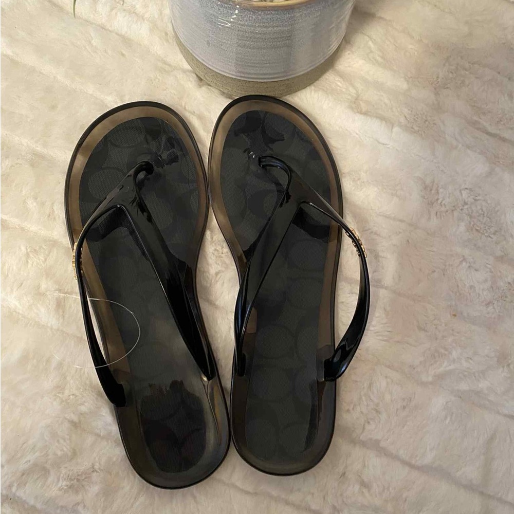 ✨🆕✨New Coach Jelly Slippers - Picture 4 of 7